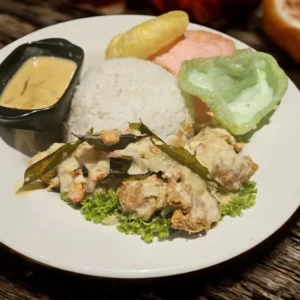 Creamy Butter Vegetarian Chicken Rice