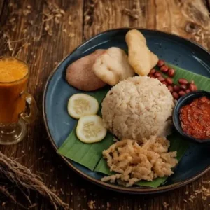Nasi Lemak Vegetarian with Beverage